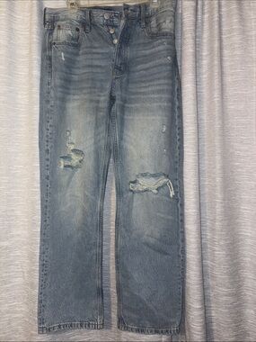 Distressed Light Blue Women’s High Rise Baggy Jeans